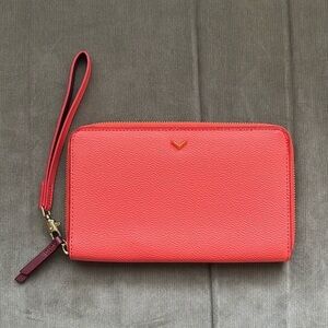 Stella & Dot Tiburon Tech Wallet/Clutch